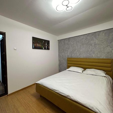 Lukapartaments Tulcea Eksteriør billede